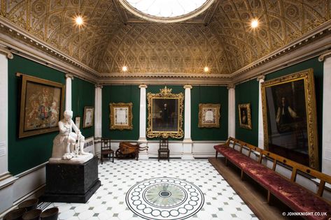 European Palace, Revival Architecture, Stately Homes, House Of Commons, Rural Retreats, Grand Homes, British Heritage, Stately Home, French Furniture