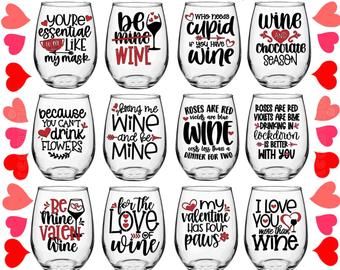 Wine and Pizza / Engraved Stemless Wine Glass / Funny Wine | Etsy Valentines Wine Glasses Diy, Sayings For Wine Glasses, Couples Wine Glasses Funny, Cute Wine Glasses Sayings Cricut, Valentines Day Cups Vinyl, Cricut Valentine Ideas, Elephant Rings, Cricut Valentines Projects, Cricut Wine Glasses