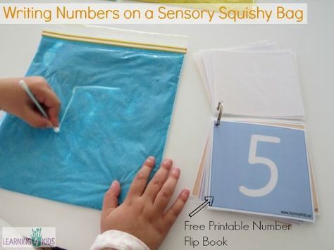 Writing Numbers on a Sensory Squishy Bag with free printable number flip book Sensory Bag, Sensory Bags, Pre Writing Activities, Preschool Writing, Pre K Activities, Numbers Preschool, Math Numbers, Writing Numbers, Pre Writing