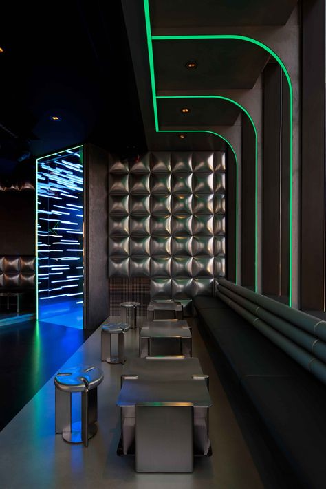 Futuristic Bar, Club Design Interior, Japanese Grill, Grill House, Gaming Lounge, Karaoke Room, Cafe Concept, Architecture Magazine, Spatial Design