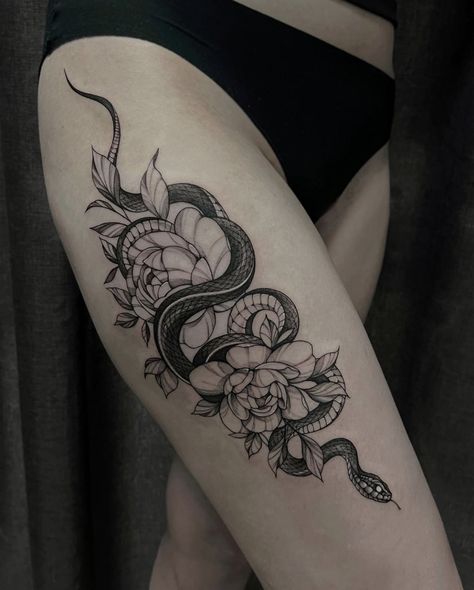 Snake Tattoo Thigh Women, Snake Tattoo Design On Thigh, Snake Tattoo On Thigh For Women, Snake Side Tattoo Women, Snake Around Thigh Tattoo, Tattoo Ideas Female Half Sleeve, Snake And Flower Hip Tattoo, Snake Thigh Tattoo, Floral Snake Hip Tattoo