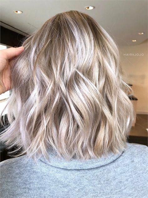 All Over Color And Highlights, Blonde Hair Refresh, Pearly Haircolor, Layered Haircuts For Long Hair, Two Cool, Haircuts For Long Hair With Layers, Kadeřnické Trendy, Cool Blonde, Blonde Hair With Highlights