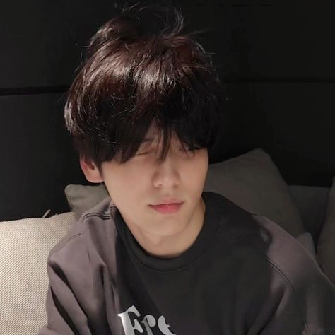 txt soobin lq icon Soobin Icons, Soobin Lq, 얼굴 드로잉, Choi Soobin, Txt Soobin, Cute Icons, Mbti, Boy Groups, Black Hair