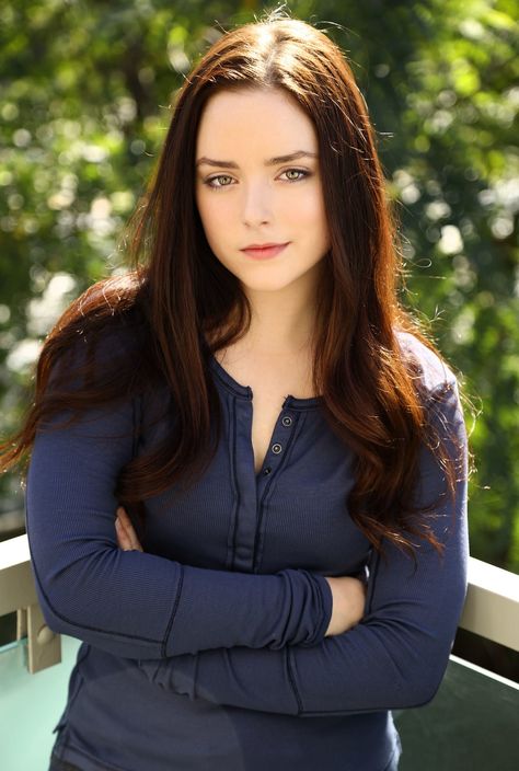 Picture of Madison Davenport Madison Davenport, Emily Deschanel, American Teen, Dr Phil, Teen Actresses, Beautiful Inside And Out, Young Artist, American Actress, American Girl