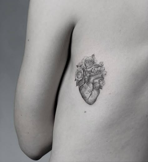 Micro-realistic anatomical heart and flowers tattoo on Heart And Flowers Tattoo, Real Heart Tattoos, Anatomical Heart With Flowers, White Heart Tattoos, Human Heart Tattoo, Realistic Heart Tattoo, Heart Flower Tattoo, Baby Memorial Tattoos, Breastfeeding Tattoo