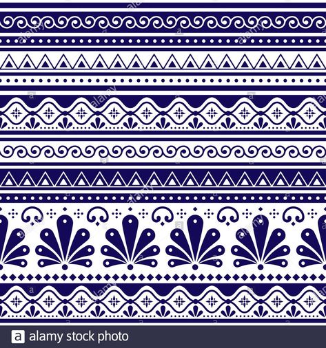 Descargar este vector: Talavera Poblana vector patrón perfecta inspirado por tradicional mexicana y en la cerámica decorada en azul marino sobre fondo blanco. - 2AFMKPM de la biblioteca de Alamy de millones de fotografías, ilustraciones y vectores de alta resolución. Talavera Designs Mexican Style, Talavera Wallpaper, Blue Pottery Designs, Talavera Art, Italian Tiles Pattern, Talavera Pattern, Talavera Design, Mexican Talavera Pottery, Ornamental Vector