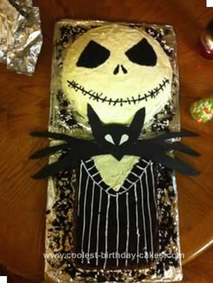 Homemade Jack Skellington Birthday Cake: My 14 year old daughter wanted a NMBC Birthday party and didn't want a store bought cake. Being the creative dad that I am I jumped on the chance to make Jack Skellington Birthday Party, Jack Skellington Birthday, Cake For Dad, Jack Skellington Cake, Dad Birthday Cakes, Store Bought Cake, Cool Birthday Cakes, Yellow Cake, Ideas Birthday