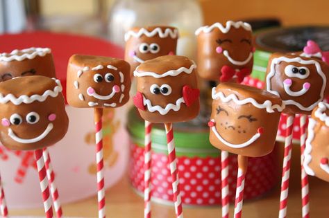 Marshmallow Gingerbread Men Pops More Christmas Marshmallows Pops, Thanksgiving Marshmallow Pops, Gingerbread Man Cake Pops, Christmas Marshmallow Pops, Marshmellow Ideas, Marshmallow Pops Christmas, Chocolate Covered Marshmallow Pops, Gingerbread Party, Xmas Treats