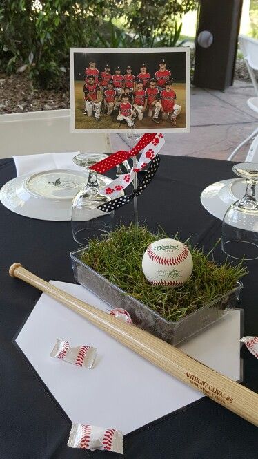 Baseball centerpiece - fundraiser Baseball Table Centerpieces, Baseball Centerpieces Table Decorations, Baseball Banquet Centerpieces, Baseball Banquet Ideas, Baseball Centerpiece Ideas, Softball Centerpieces, Senior Tables, Baseball Party Centerpieces, Fundraiser Centerpieces