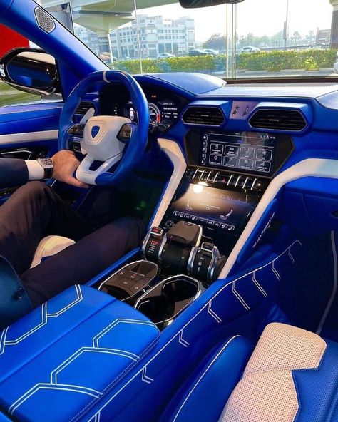 Lamborghini Urus Mansory Interior, Lamborghini Urus Inside, Lamborghini Urus Mansory, Lamborghini Urus Interior, Polo Tsi, Dream Cars Range Rovers, Car Interior Upholstery, Jeep Ideas, Cars Aesthetic