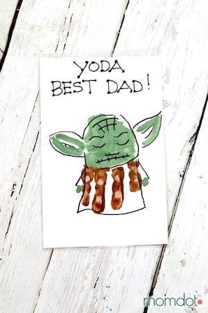 50 Homemade Father's Day Cards for Kids to Make Diy Father's Day Cards, Kids Fathers Day Crafts, Diy Father's Day Crafts, Fathers Day Art, Handprint Gifts, Diy Father's Day Gifts, Handprint Crafts, Daycare Crafts, Father's Day Diy