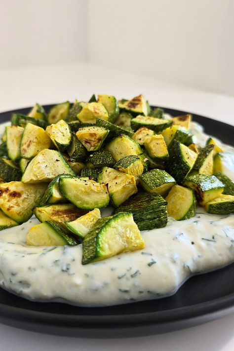 Roasted Zucchini With Yogurt Sauce Roasted Zucchini, Roast Zucchini, Yogurt Sauce, Plain Yogurt, Fresh Dill, Quick Healthy, Baking Paper, Onion Powder, Cider Vinegar