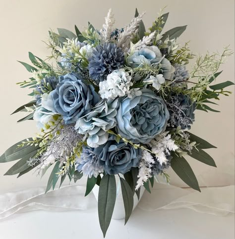 Blue And Grey Flower Arrangements, Dried Flower Bouquet Wedding Dusty Blue, Eucalyptus Bouquet With Blue, Steel Blue Wedding Bouquet, Bouquet Of Flowers Dusty Blue, Wedding Bouquets Fall Blue, Slate Blue Wedding Bouquet, Slate Blue Rustic Wedding, Dusty Blue Eucalyptus Wedding Flowers