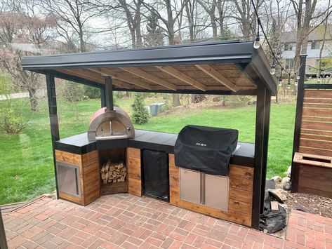 Bbq Lean To, Barbecue Areas Outdoor Ideas, Small Bbq Area Ideas, Covered Bbq Area Ideas Outdoor, Bbq Area Ideas, Grill Pad, Bbq Setup, Small Bbq, Deck Grill