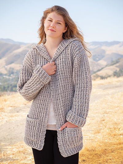 Free crochet pattern for waffle stitch scarf and super scarf designed by pattern-paradise.com #crochet #patternparadisecrochet #scarf #superscarf Cardigan Crochet Pattern, Super Scarf, Crochet Cardigan Pattern Free, Crochet Wearables, Crochet Hoodie, Cat Id, Crochet Cardigan Sweater, Crochet Sweaters, Hoodie Pattern