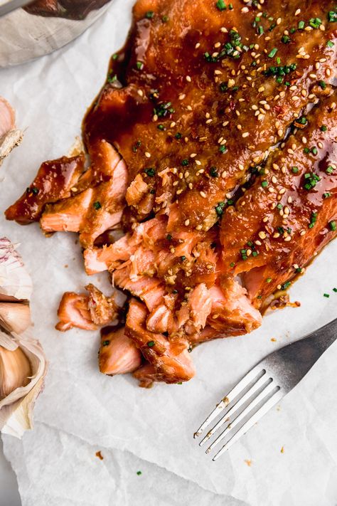 Trout Marinade Recipes, Trout Marinade, Baked Trout, Soy Sauce Marinade, Capers Recipe, Gluten Free Chilli, Salmon Marinade, Salmon Soy Sauce, Trout Recipes