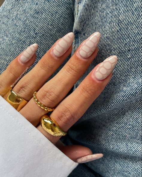 Cute Neutral Color Nails, Almond Snake Nails, Nude Design Acrylic Nails, Cute Neutral Nails Acrylic, Tan Nails With Design, Fall Animal Print Nails, Neutral Nails Design, Soft French Nails, Simple Gel X Nails