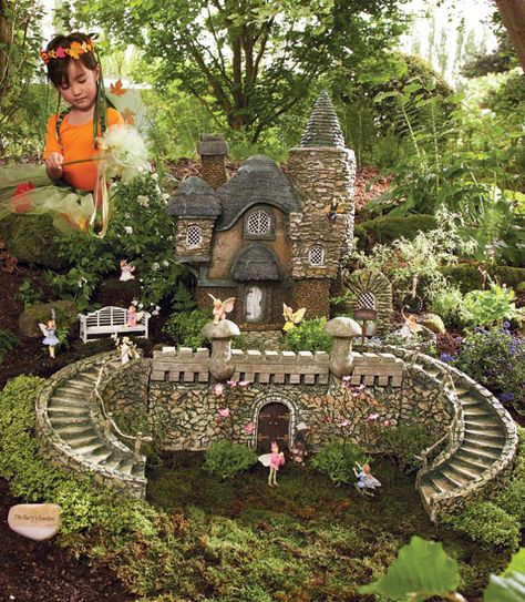 "Ultimate" Fairy Garden...if I could afford it!  It's twigs and pebbles for my girls instead, I'm afraid! Fairy Garden Castle, Fairy Garden Cottage, Tiny Stuff, Fairy Homes, Fairy Castle, Enchanted Fairy, Faeries Gardens, Gnome House, Fairy Garden Houses