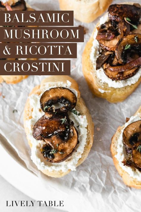 Balsamic mushroom ricotta crostini are a delicious and elegant vegetarian appetizer. Savory mushrooms and creamy ricotta cheese on top of toasted bread - it's sure to please a crowd during the holidays! Bruchetta Appetizers, Mushroom Ricotta, Balsamic Mushroom, Ricotta Crostini, Balsamic Mushrooms, Vegetarian Appetizer, Crostini Appetizers, Crostini Recipes, Ricotta Recipes