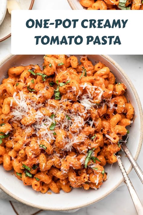 One-Pot Creamy Tomato Pasta Easy Creamy Pasta Recipes Simple, Easy Creamy Pasta Recipes, One Pot Creamy Pasta, Pasta Recipes Simple, Pink Sauce Pasta, Creamy Tomato Pasta, Pink Sauce, Creamy Pasta Recipes, Italian Chopped Salad