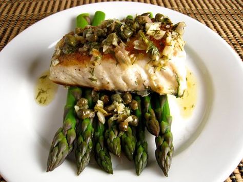 Halibut with a Lemon Dill Caper Sauce on Asparagus Best Halibut Recipes, Halibut Recipes Healthy, Grilled Swordfish, Lemon Caper Sauce, Caper Sauce, Halibut Recipes, Dill Sauce, Herb Sauce, Roasted Asparagus