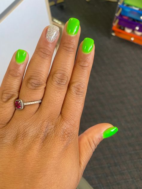 Lime Green Gel Nails Short, Lime Green Dip Nails, Green Dip Nails, Green Dip, Green Dips, Lime Green Nails, Dip Nails, Awesome Nails, Finger Nails