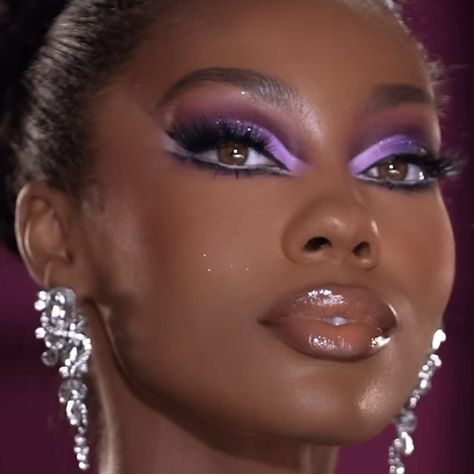 Mermaid Look, Look 80s, Makeup For Black Skin, Brown Skin Makeup, Purple Makeup, Ethereal Makeup, Unique Makeup, Dope Makeup, Cute Makeup Looks