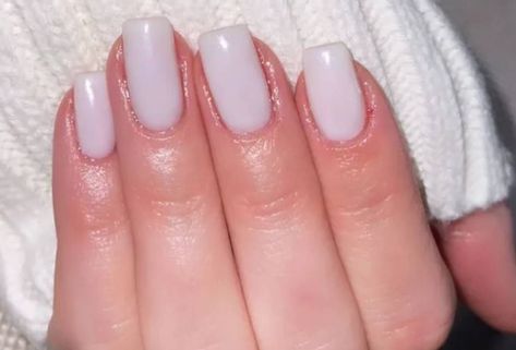 Cloudy claws for the win Short Cloudy White Nails, Cloudy White Nails Acrylic, Creamy Milky White Nails, Short Oval Milky White Nails, Milky White Gel Nails Color, Cloudy White Nails, Opi Milky White, Creamy White Nail Polish, Nail Natural