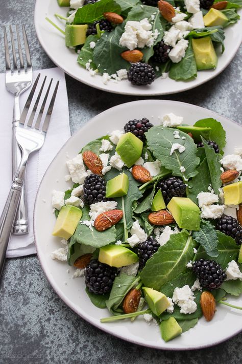 Baby Kale and Blackberry Salad with Ricotta Salata, Avocado and Rosemary Honeyed Almonds | @tasteLUVnourish Blackberries Salad, Blackberry Salad, Rosemary Honey, Baby Kale, Baby Arugula, Honey Almonds, Starters Recipes, Avocado Recipes, Avocado Salad