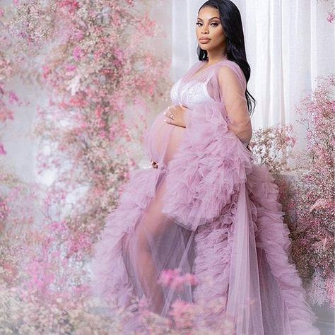 Maternity Pictures Tulle Dress, Floral Maternity Shoot Black Women, Girly Maternity Shoot, Rose Maternity Shoot, Purple Maternity Photoshoot, Purple Maternity Dress Photoshoot, Pink Maternity Shoot, Pink Maternity Photoshoot, Floral Maternity Shoot