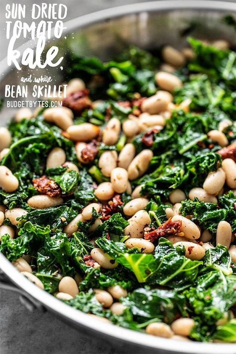 White Bean Skillet, Kale And White Bean, Salad Kale, White Bean Salad, Kale Recipes, White Bean, Meal Prepping, Bean Salad, Meatless Meals