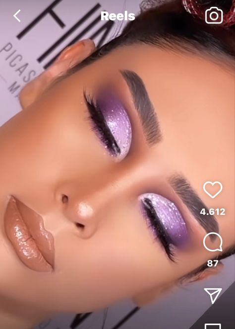 Lilac Wedding Makeup, Purple Glittery Eye Makeup, Purple Eye Makeup With Gems, Lavender Prom Makeup, Full Glam Makeup Looks Glitter, Light Purple Eye Makeup, Purple Prom Makeup, Debut Makeup, Quince Makeup