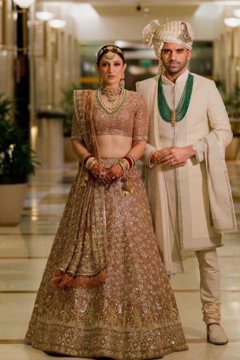 Bride And Groom Indian Wedding Outfit, Groom Indian Wedding Outfits, Deepak Chahar, Ivory Sherwani, Engagement Dress For Groom, Beautiful Wedding Pictures, Wedding Matching Outfits, Reception Couple, Jodhpuri Suits