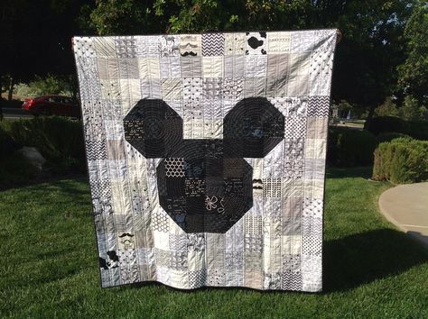 Quilt Themes, Disney Quilts, Disney Sewing, Mickey Mouse Quilt, Fun Quilts, Charm Square Quilt, Disney Quilt, Sew Quilt, Scrappy Quilt Patterns