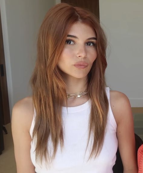 Kendall Jenner Hair Redhead, Kendall Jenner Red Hair 2022, Auburn Hair Kendall Jenner, Brown Eyes Ginger Hair, Auburn Hair With Brown Eyes, Kendall Red Hair, Olivia Jade Red Hair, Kendall Jenner Auburn Hair, Brown Eye Hair Color