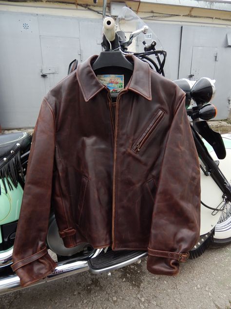 Funky Leather Jackets, Aero Leather Jacket, Downtown Outfits, Fits Clothes, Streetwear Men Outfits, Men Fashion Casual Outfits, Brown Leather Jacket, Retro Outfits, Fashion Killa