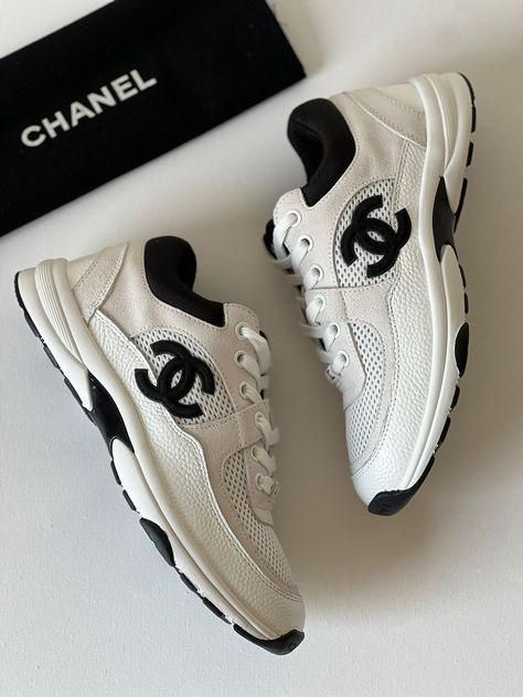 Chanel Tennis Shoes, Chanel Trainers, Winter Coat Outfits, Chanel Sneakers, Hype Shoes, Gift Love, Dream Shoes, Luxury Goods, Chanel Shoes