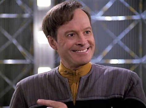 Happy Birthday to Dwight Schultz, best known on television for his role as Captain "Howling Mad" Murdock on the action series #TheATeam and as Reginald Barclay in #StarTrekTheNextGeneration and #StarTrekVoyager, born November 24, 1947. Star Trek: Voyager, Dwight Schultz, Star Trek Voyager, Kamikaze, The A Team, Famous People, Star Trek, A Team, Happy Birthday