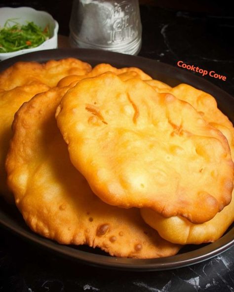 Indian Fry Bread, Cooktop Cove, Slow Cooker Kitchen, Fried Bread Recipe, Belize Food, Fried Bread, Facebook Recipes, Homemade Bread Easy, Biscuit Bread