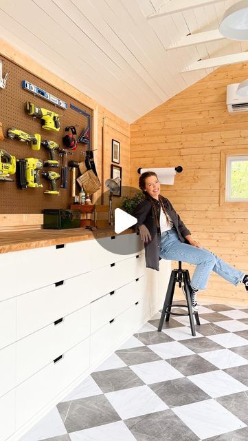 CASS SMITH | Home & DIY on Instagram: "Can’t believe that this is mine 🥹❤️ two years ago I started giving my TuffShed a makeover to create my dream workshop #workshop #shed" Justin Timberlake Mirrors, She Shed Interior Ideas, Dream Workshop, Mini Workshop, Small Offices, Workshop Shed, Workshop Studio, Workshop Design, Garden Sheds