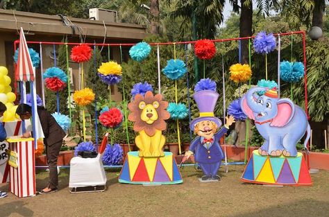 First Birthday Carnival, Carnival Games For Kids, Carnival Birthday Party Theme, Birthday Carnival, Circus Carnival Party, Circus Decorations, Adult Party Themes, Circus Theme Party, Kids Carnival