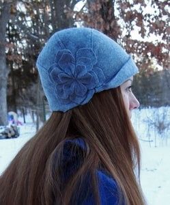 Fleece Hat Pattern, Cloche Hat Pattern, Pola Topi, Sewing Hats, Fleece Hats, Hat Tutorial, Hat Patterns To Sew, Sew Ins, Sewing Tutorials Free