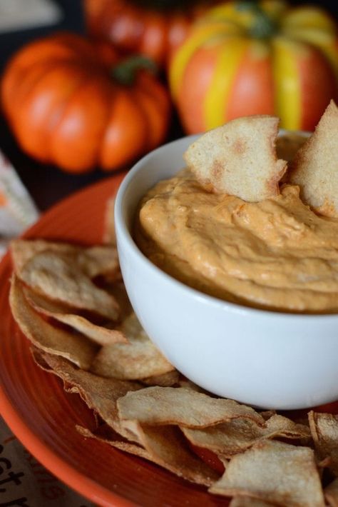 Simple Pumpkin Dip Recipe - A Few Shortcuts Best Gluten Free Sandwich Bread Recipe, Simple Au Jus Recipe, Easy Au Jus Recipe, French Dip Crescents, Jus Recipe, Pumpkin Dip Recipe, Au Jus Recipe, Cinnamon Tortilla Chips, Pumpkin Dip