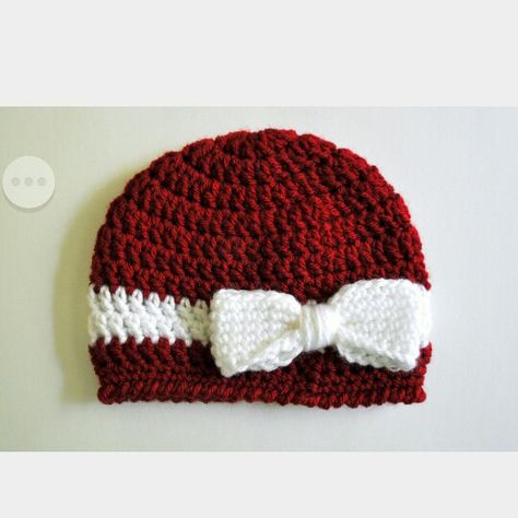 Bow Classy Crochet, Baby Hat Free Pattern, Crochet Bow, Free Pattern Crochet, Crochet Baby Hat Patterns, Crocheted Hat, Baby Hat Patterns, Crochet Bows, Crochet Hat Free