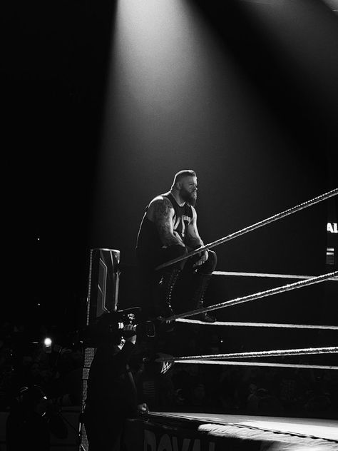 Kevin Owens Wallpaper, Wrestling Images, Wwe Aesthetic, Wwe Edge, Posters Inspiration, Wrestling Posters, Wwe Pictures, Stage Set Design, Bray Wyatt