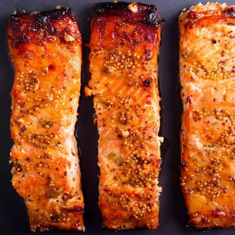 Low Sodium Salmon Recipes, Low Sodium Salmon, Mustard Glazed Salmon, Frozen Chicken Crockpot, Maple Syrup Salmon, Rosh Hashanah Menu, Maple Salmon, Maple Glazed Salmon, Low Salt Recipes