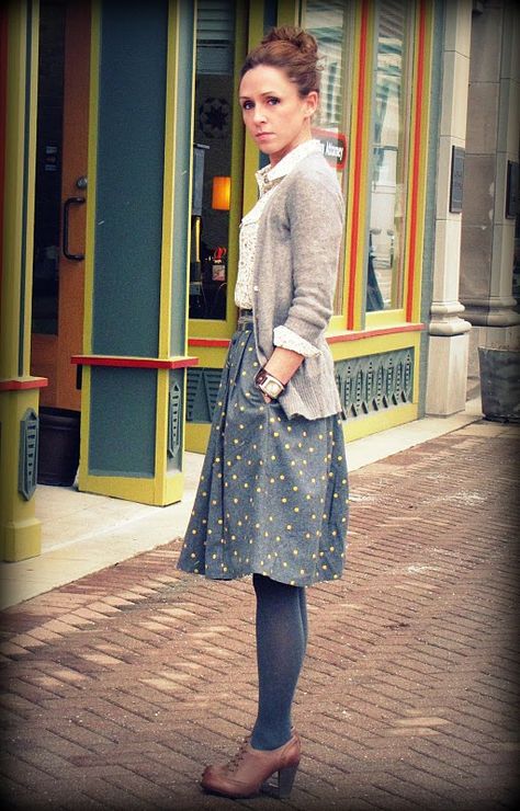 Winteroutfits Chic, Librarian Style, Librarian Chic, Look Retro, Mode Boho, Mode Casual, Retro Mode, Looks Street Style, Teacher Outfits