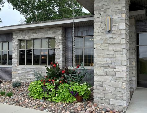 Chilton Country Squire | This stunningly contemporary munici… | Flickr Stone Siding Exterior, Buechel Stone, Municipal Building, Eldorado Stone, Real Stone Veneer, Hampshire House, Veneer Stone, Stone Exterior Houses, Country Squire