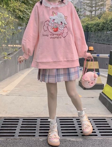 Kawaii Causal Outfits, Soft Core Outfits Aesthetic, Pastel Soft Aesthetic Outfits, Anime Core Outfits, Pink Core Outfits, Soft Core Outfit, Sanrio Core Outfits, Soft Core Outfits, Kawaiicore Fashion