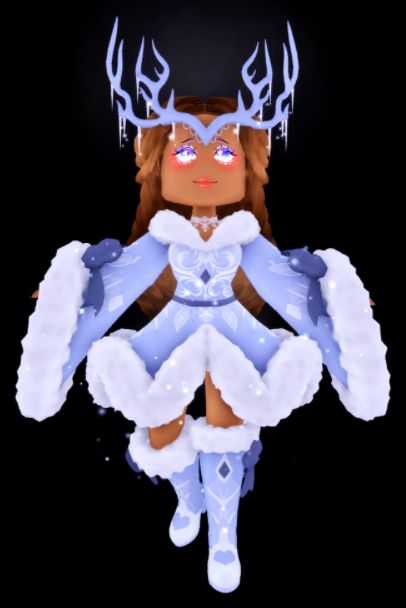 Winter Guardian Set Royale High, Royale High Sets, Roblox Royale High Outfits, Moana Fan Art, Winter Guardian, Royale High Outfits, High Pics, Roblox Royale High, Roblox 2006